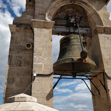 Bell at the top of El Miguelete.