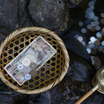 Zeniarai (money washed); Shutterstock ID 371068004; Your name (First / Last): Laura Crawford; GL account no.: 65050; Netsuite department name: Online Editorial; Full Product or Project name including edition: BiA images Yokohama, Takayama, Kamakura