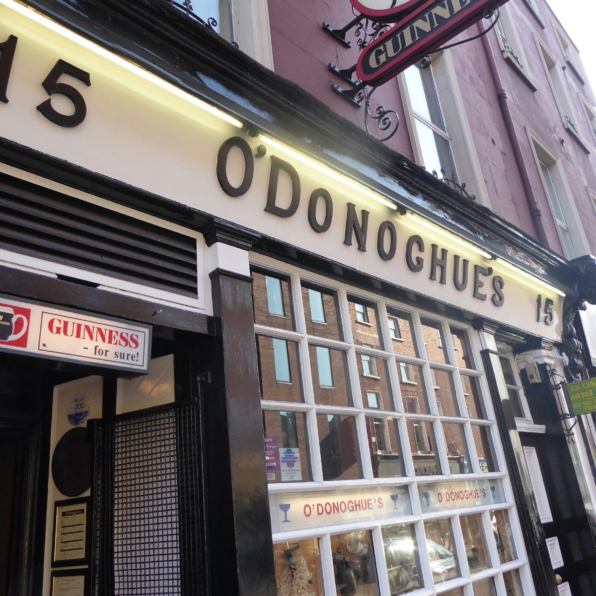 Exterior of O'Donoghue's pub, Merrion Row