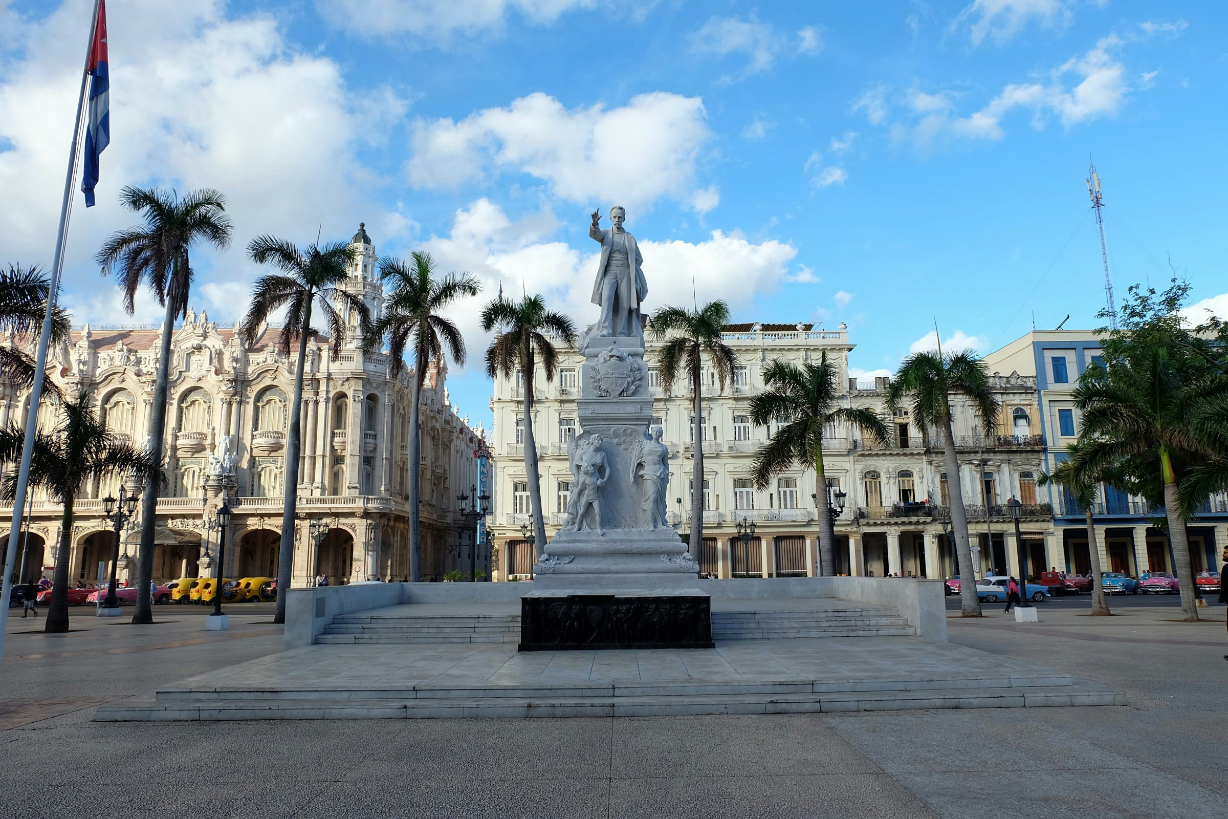 A statue of Cuba’s National Heroe José Martí in the center of the Parque Central.