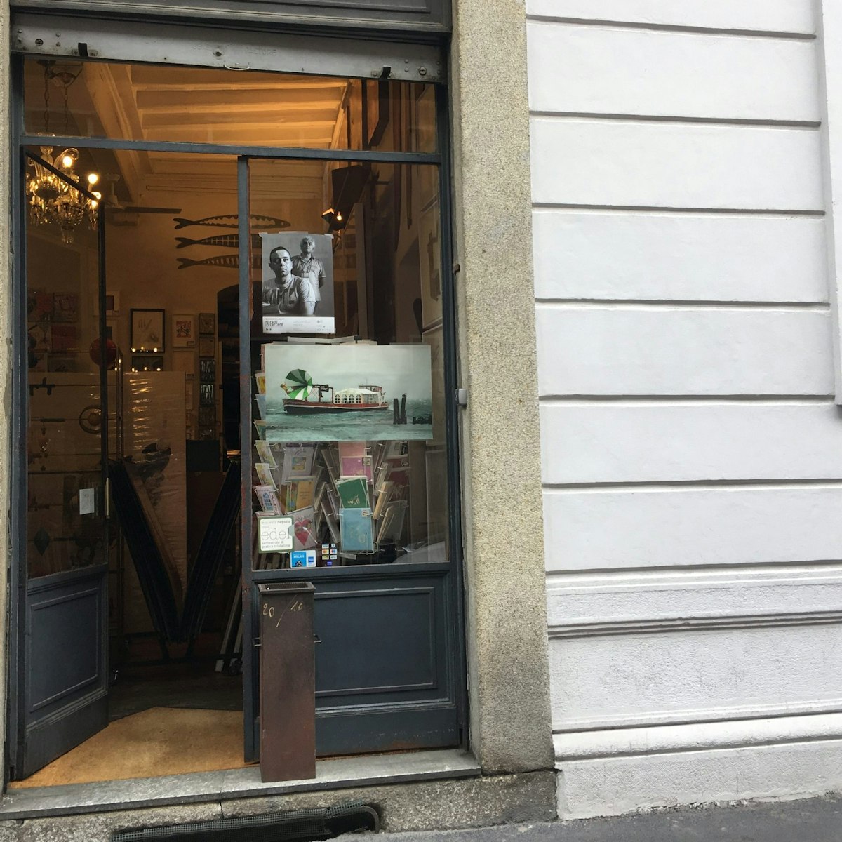 Entrance to Galleria L’Affiche