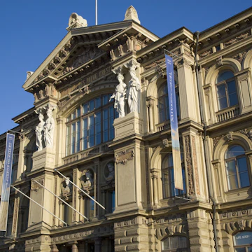 Finland, Helsinki, main entrance of the Ateneum Art Museum
