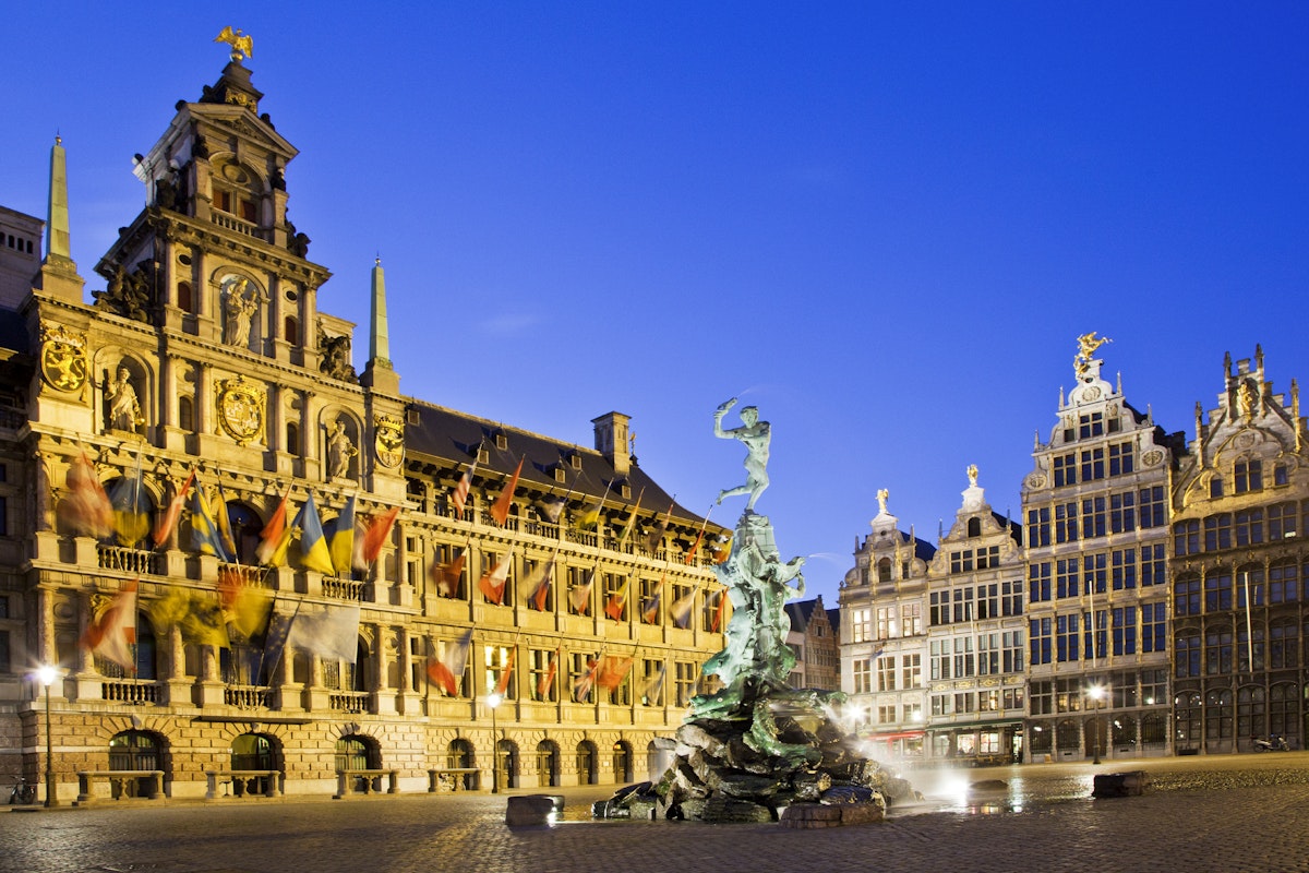 Brabo fountain and medieval houses in the Grote Martk in Antwerp. (Photo by: Loop Images/UIG via Getty Images)
