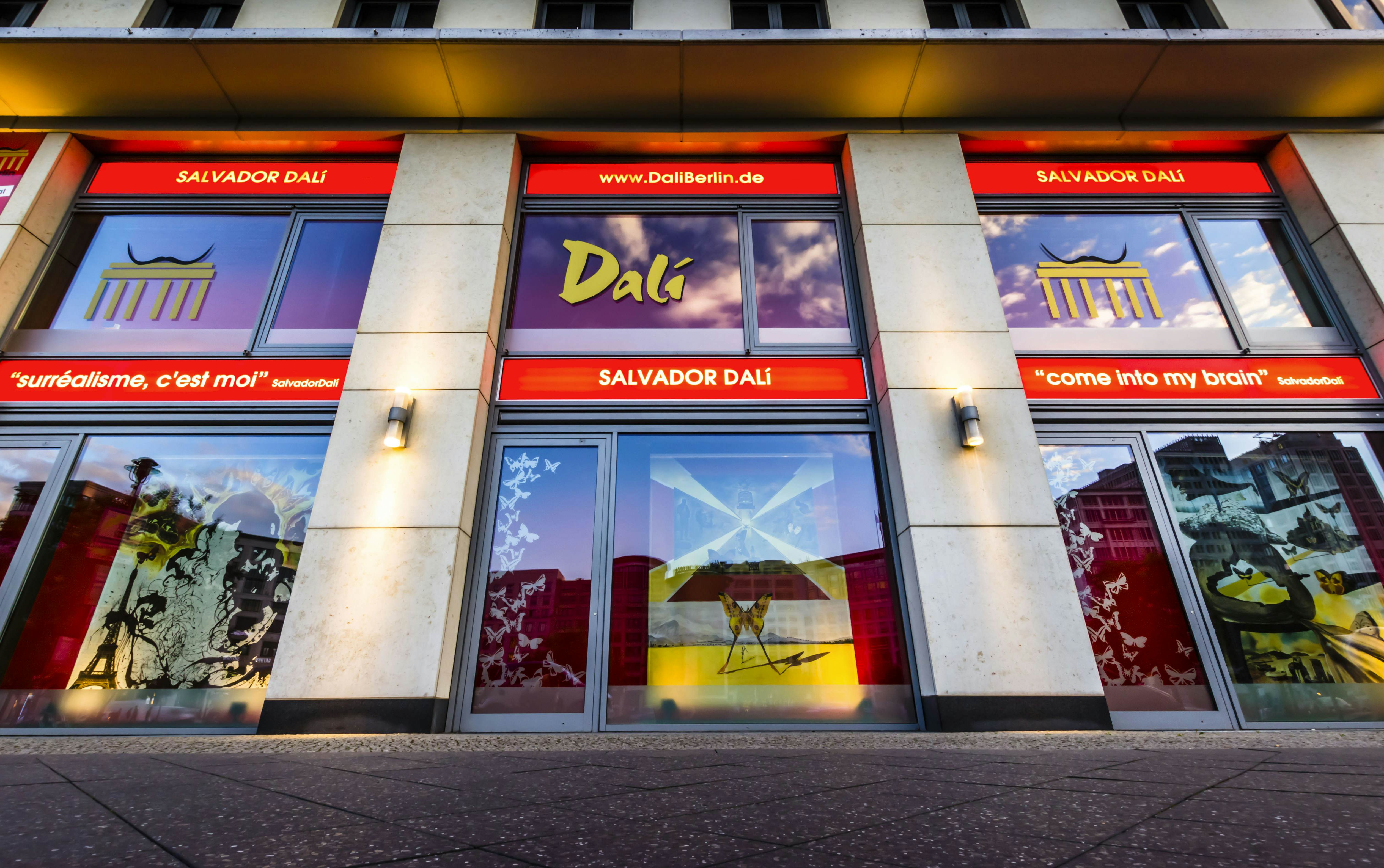 Dali die Austellung, Museum