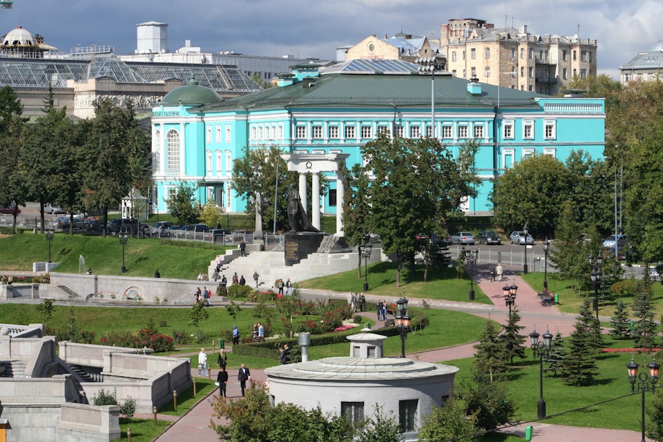 Exterior of Glazunov Gallery.