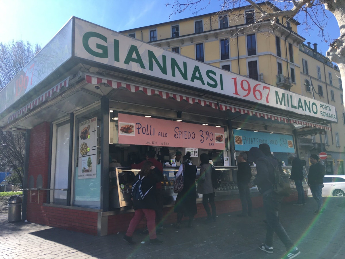 The famous Giannasi chicken stand