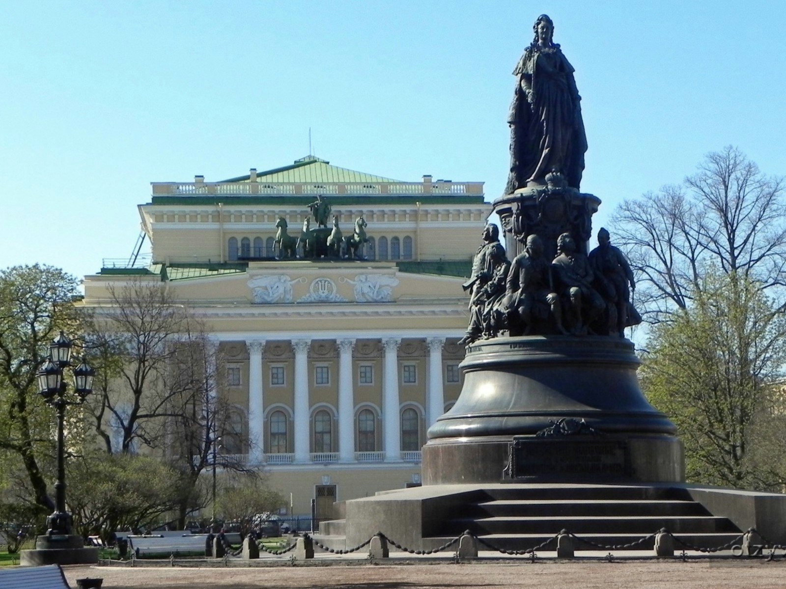 Image of Ploshchad Ostrovskogo