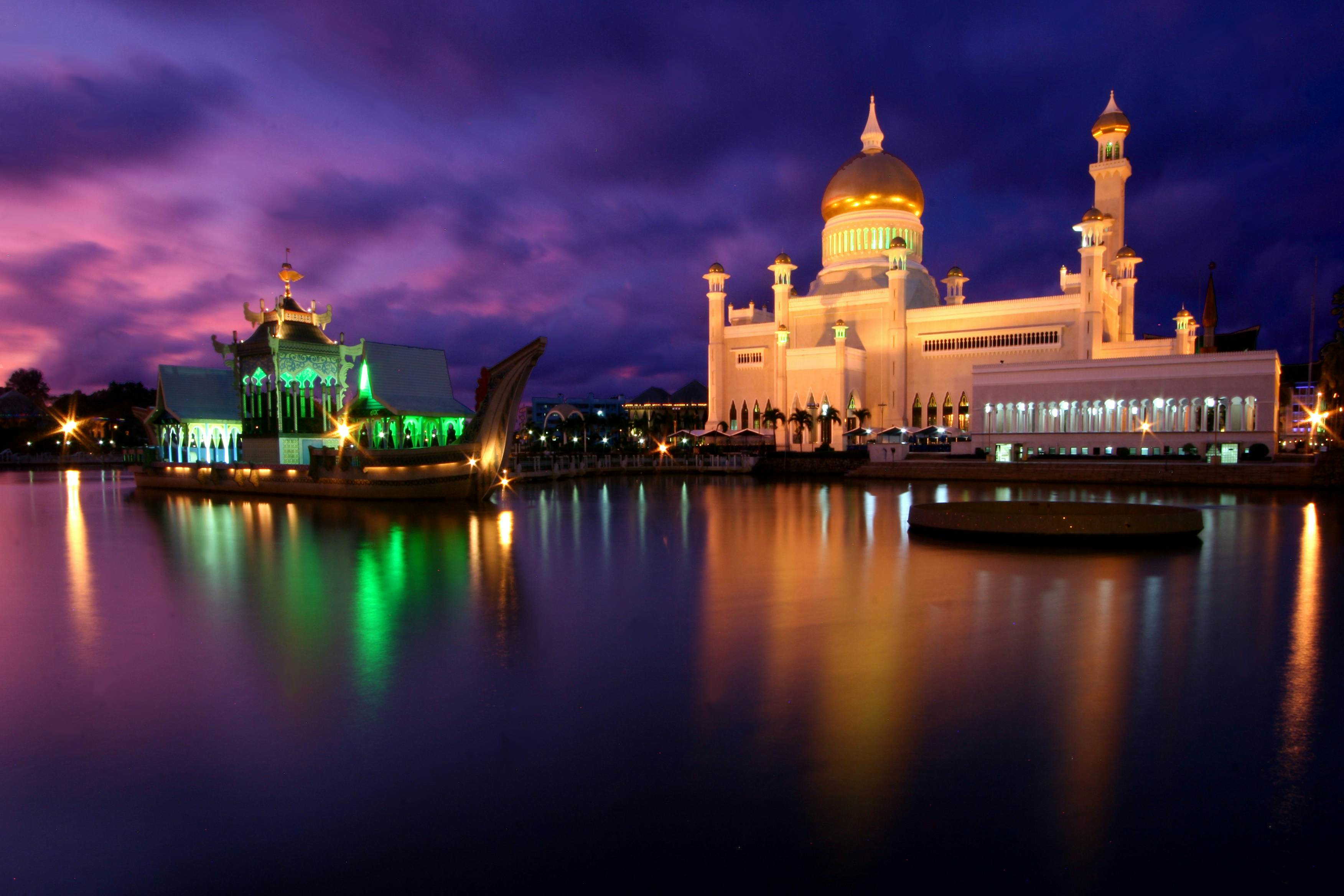 Sights In Brunei Darussalam Lonely Planet