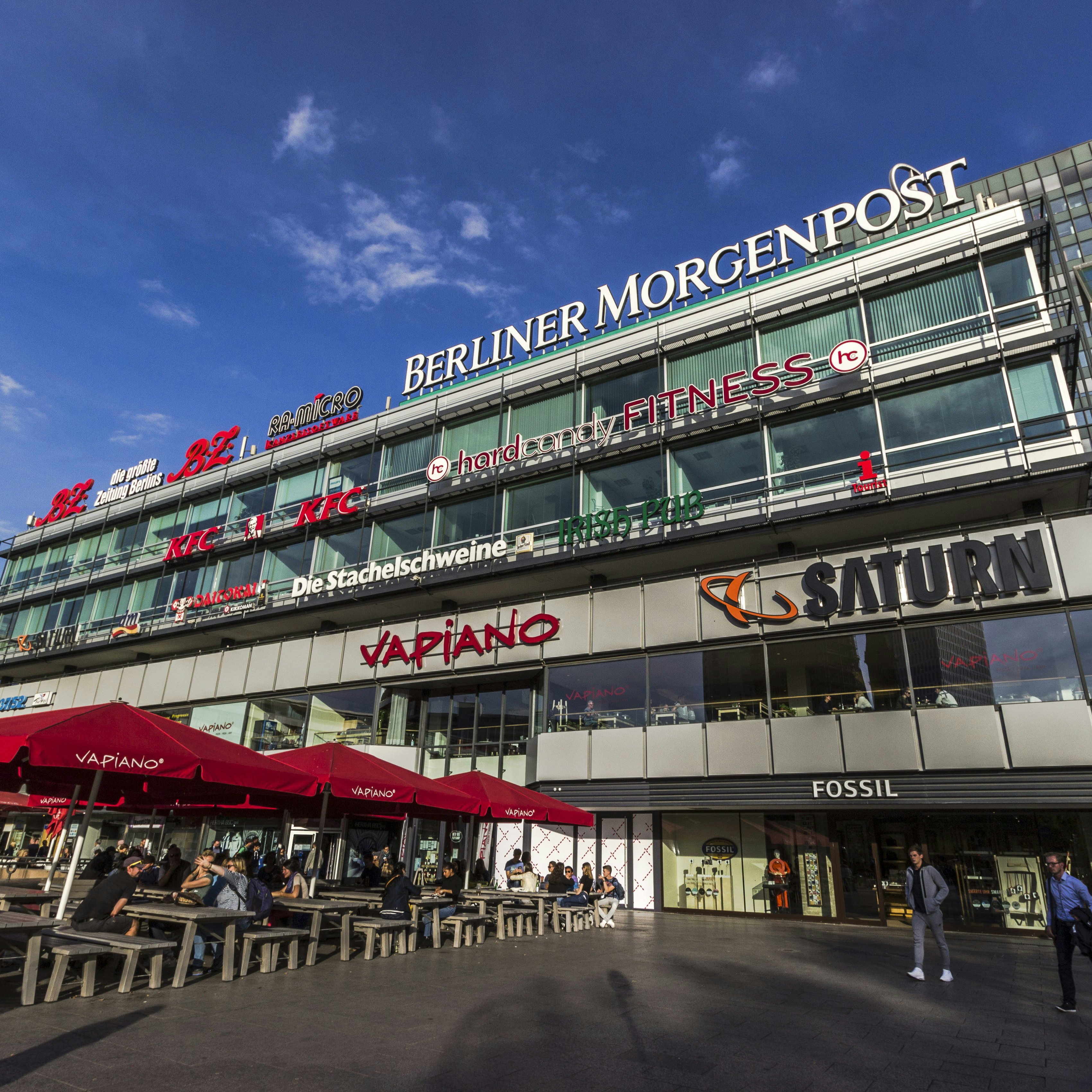 Europa Center, Shopping