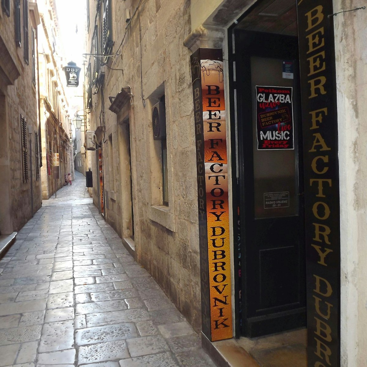The poker-face entrance of Dubrovnik Beer Factory hides a splendid interior