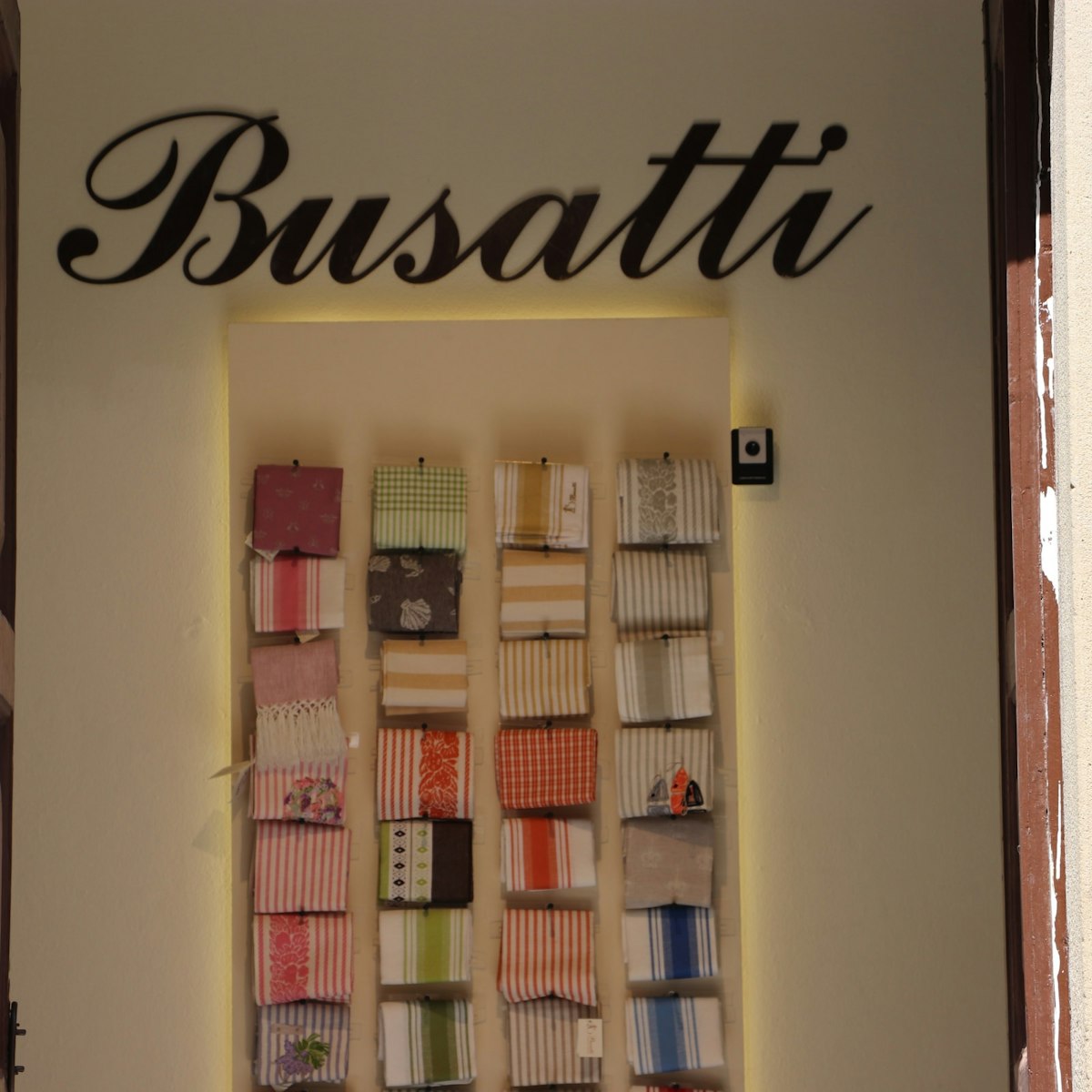 Door entrance to Busatti.