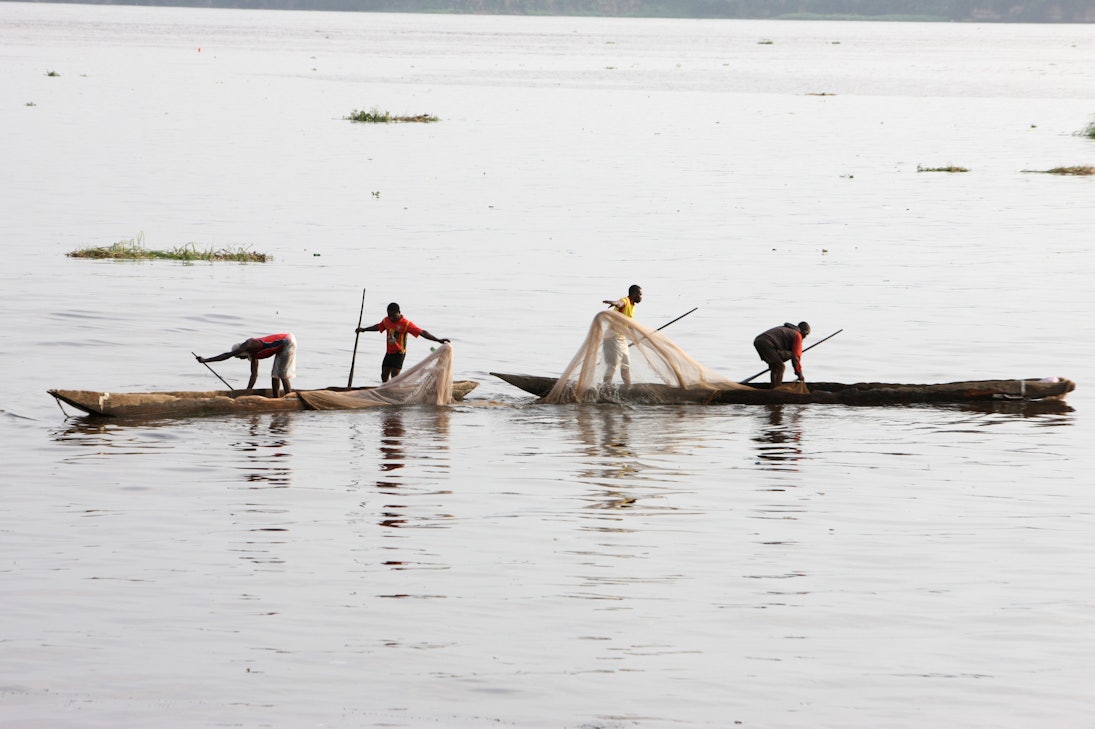 Fishermen on the Congo river Brazzaville. Congo.