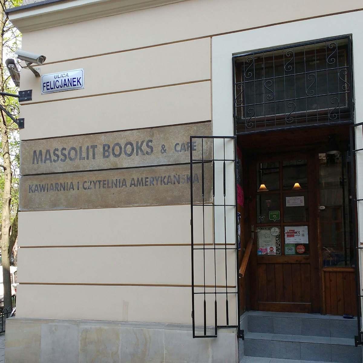 Massolit Books & Cafe