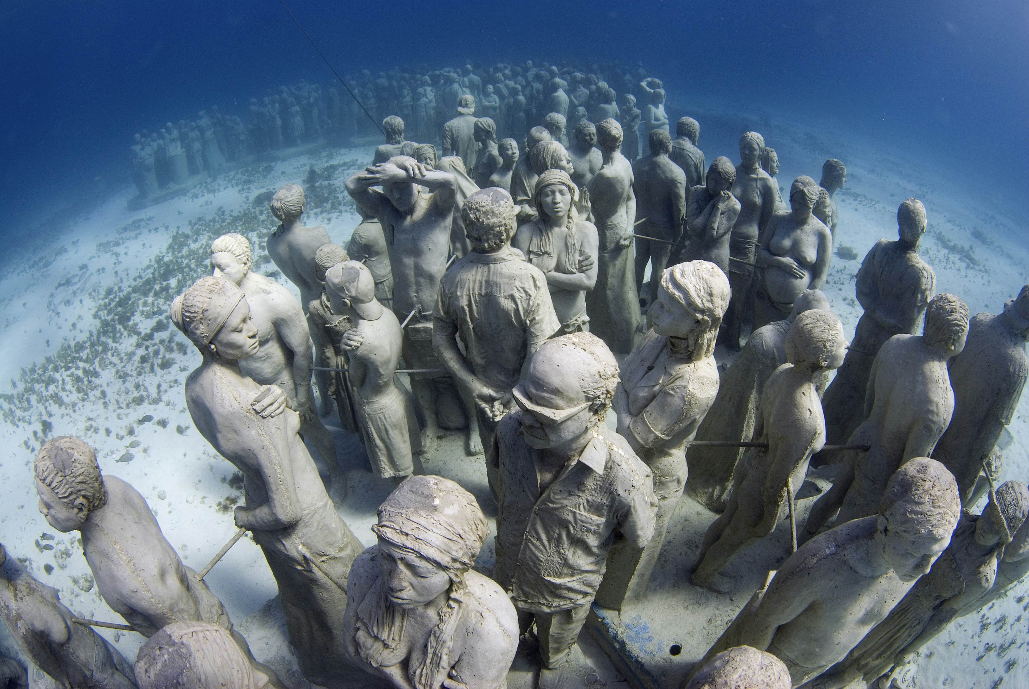 The world's largest underwater museum with around 600 statues based on people of the community, Cancun Underwater Museum, Riviera Maya, Mexico, Caribbean Sea