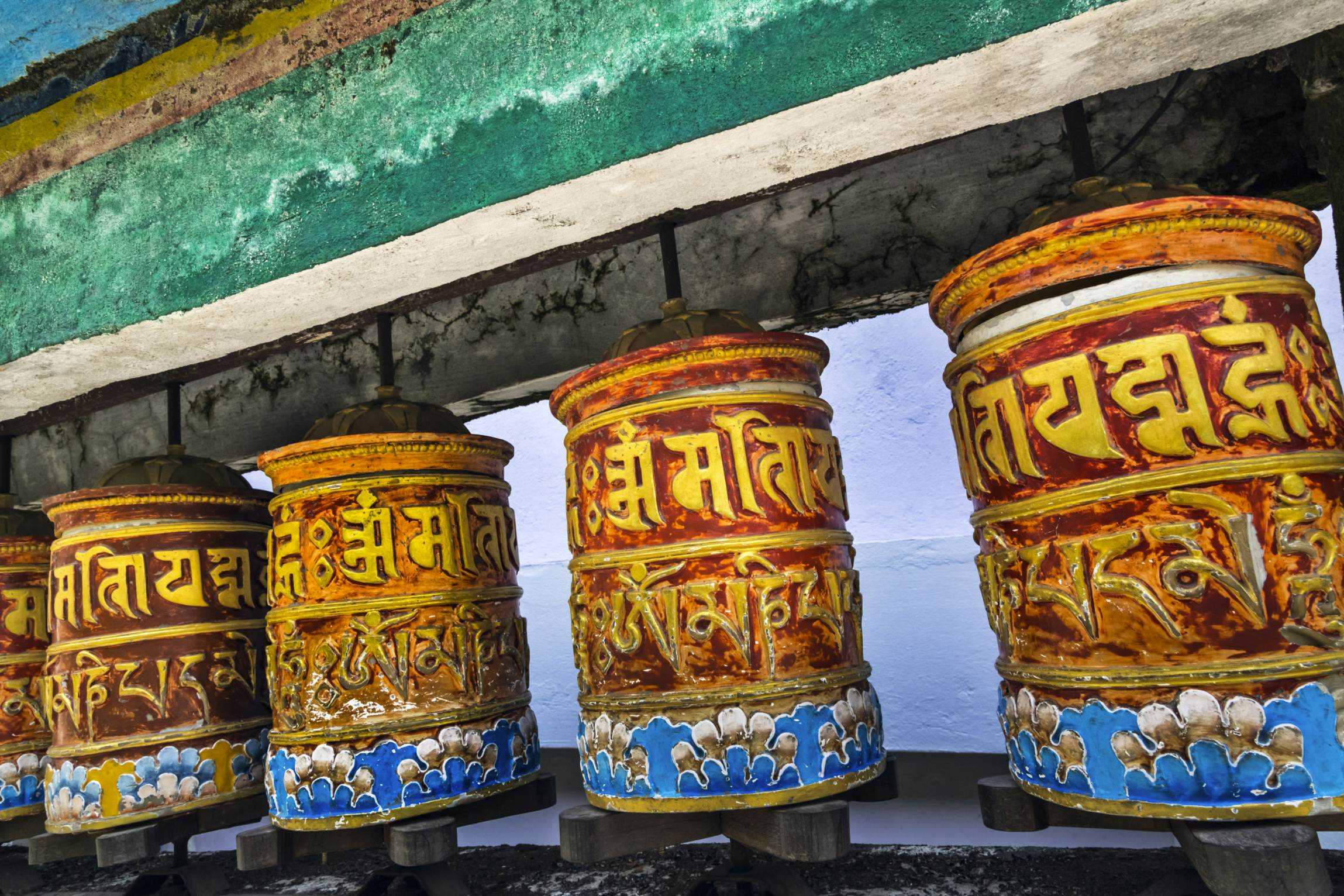 Rumtek, Tibetan prayer wheels