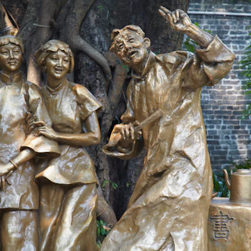 Statues at Chen Clan Academy, Guangzhou, Guangdong, China, Asia