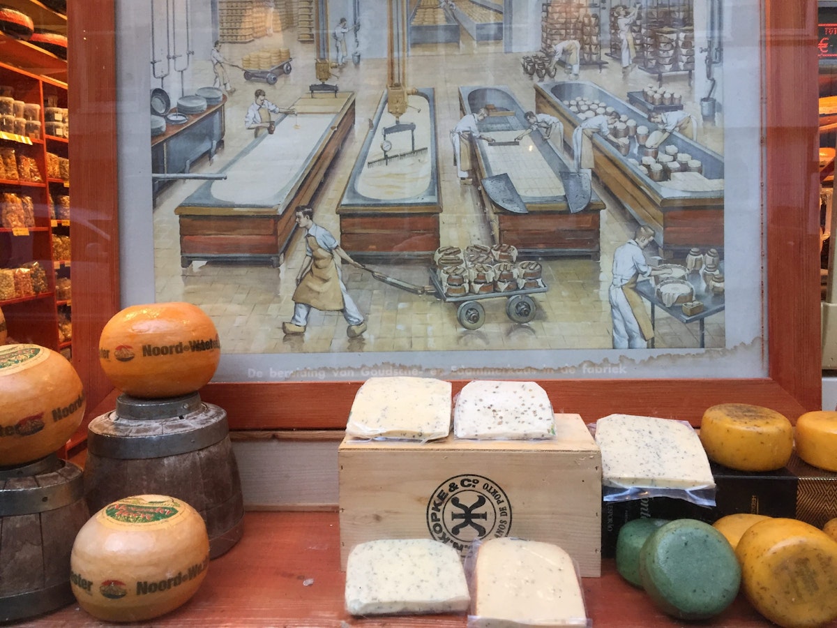 Local cheese heaven awaits at 't Kaasboertje, Amsterdam
