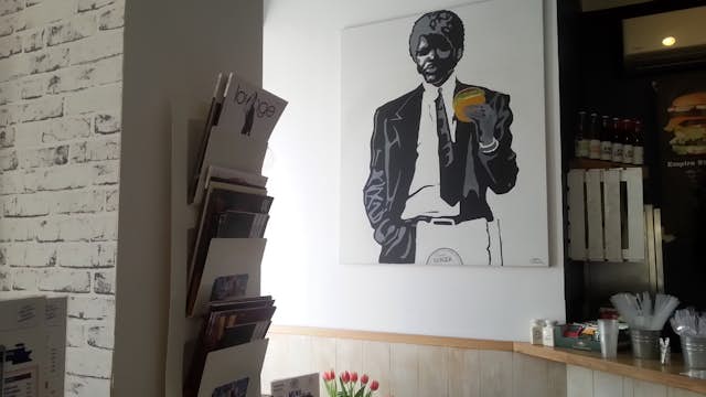 Corner Burger, the retro style and large paintings are part of Corner Burger's appeal