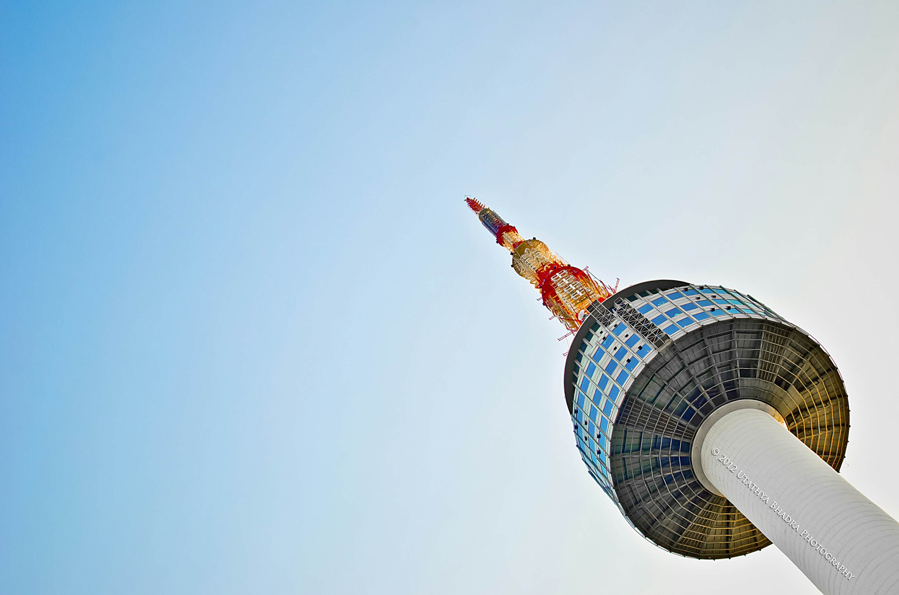 Location: Seoul Tower....This photo featured in Flickr Explore Cover page on 13 August 2012: (click on link below)....<a href=""><img src="http://farm9.staticflickr.com/8301/7781315796_40902a1d5e_z.jpg" width="640" height="408" alt="explore front page"></a>