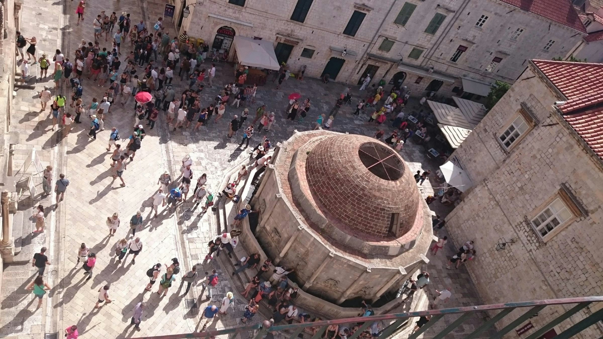 A view of the Onofrio fountain from the city walls
