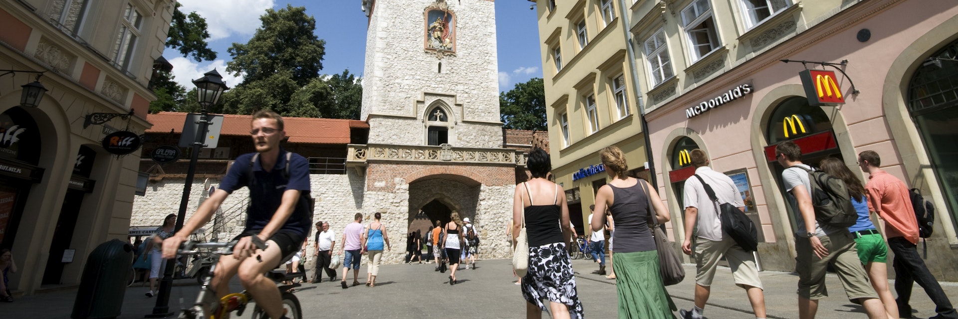 Florian Gate, ul Florianska, Old Town.