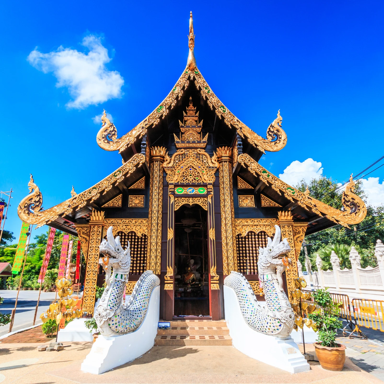 Image of Wat Inthakhin Saduemuang
