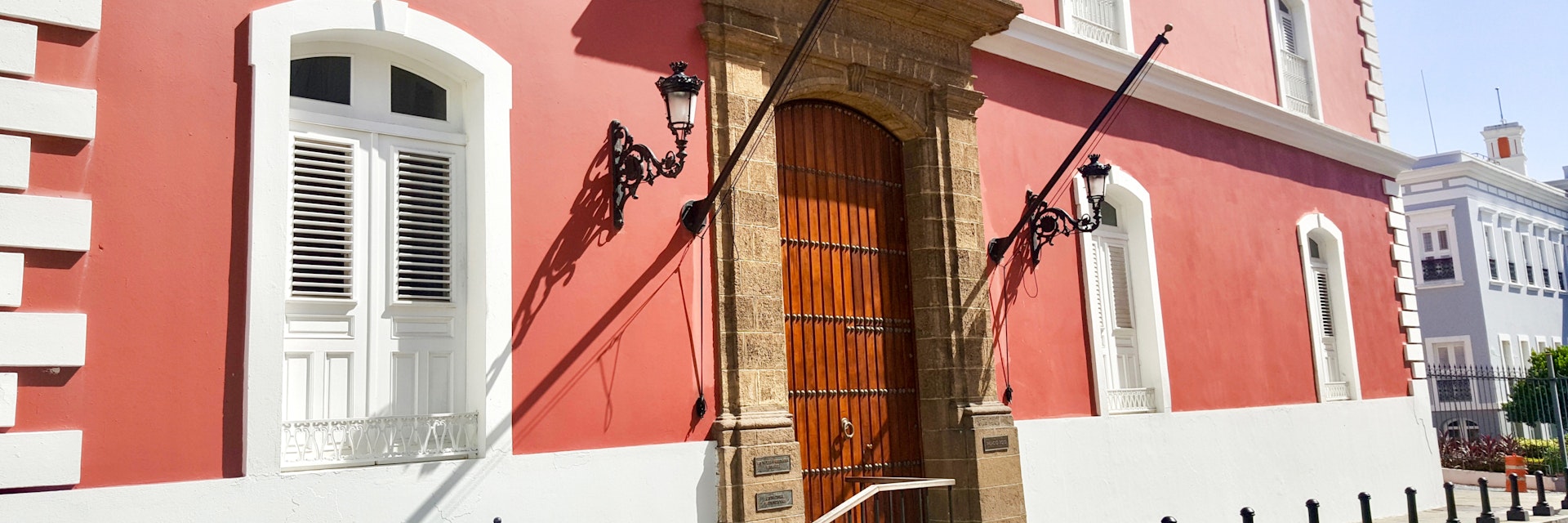 Palacio Rojo on Fortaleza street.