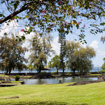 Liliuokalani Park, Hilo, East Coast.