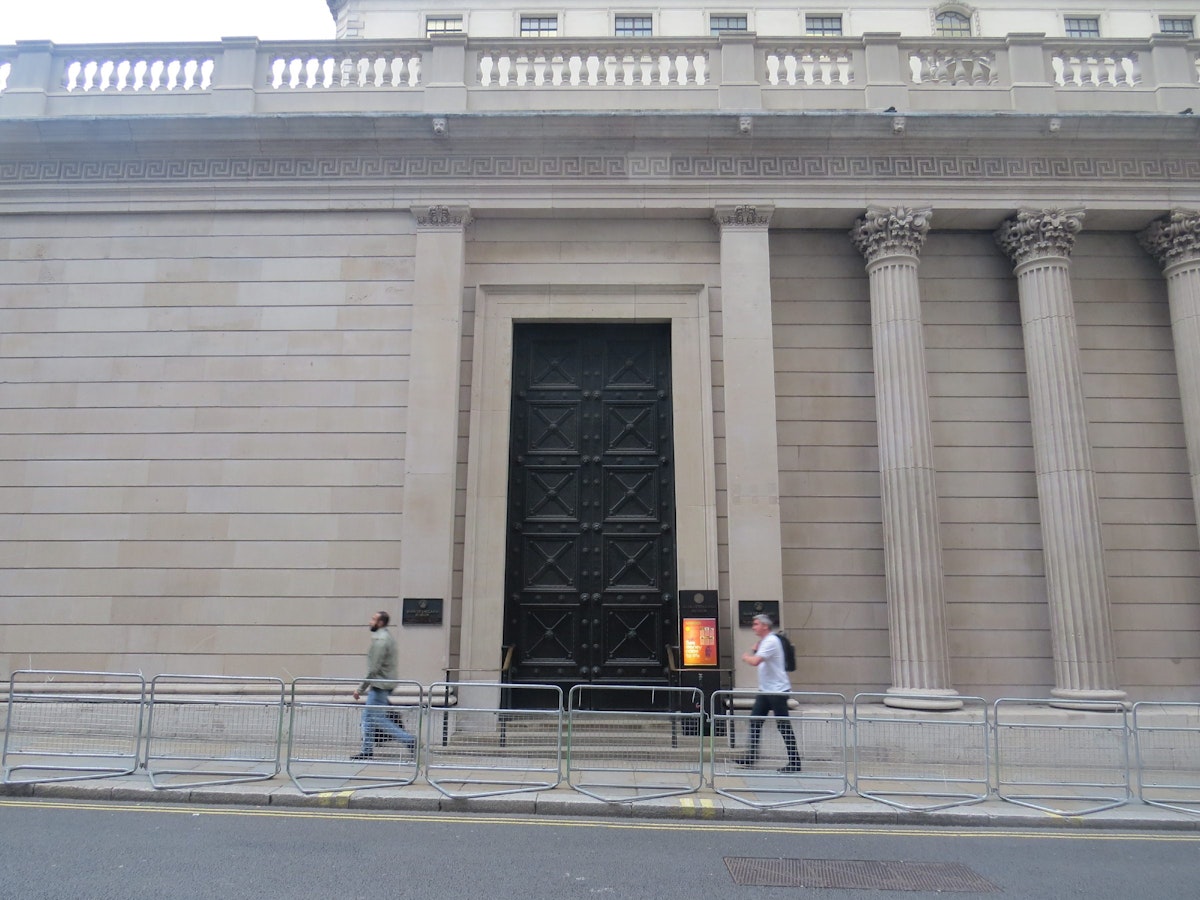 The entrance to the Bank of England Museum