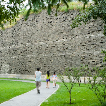 Ming Ruins Park.