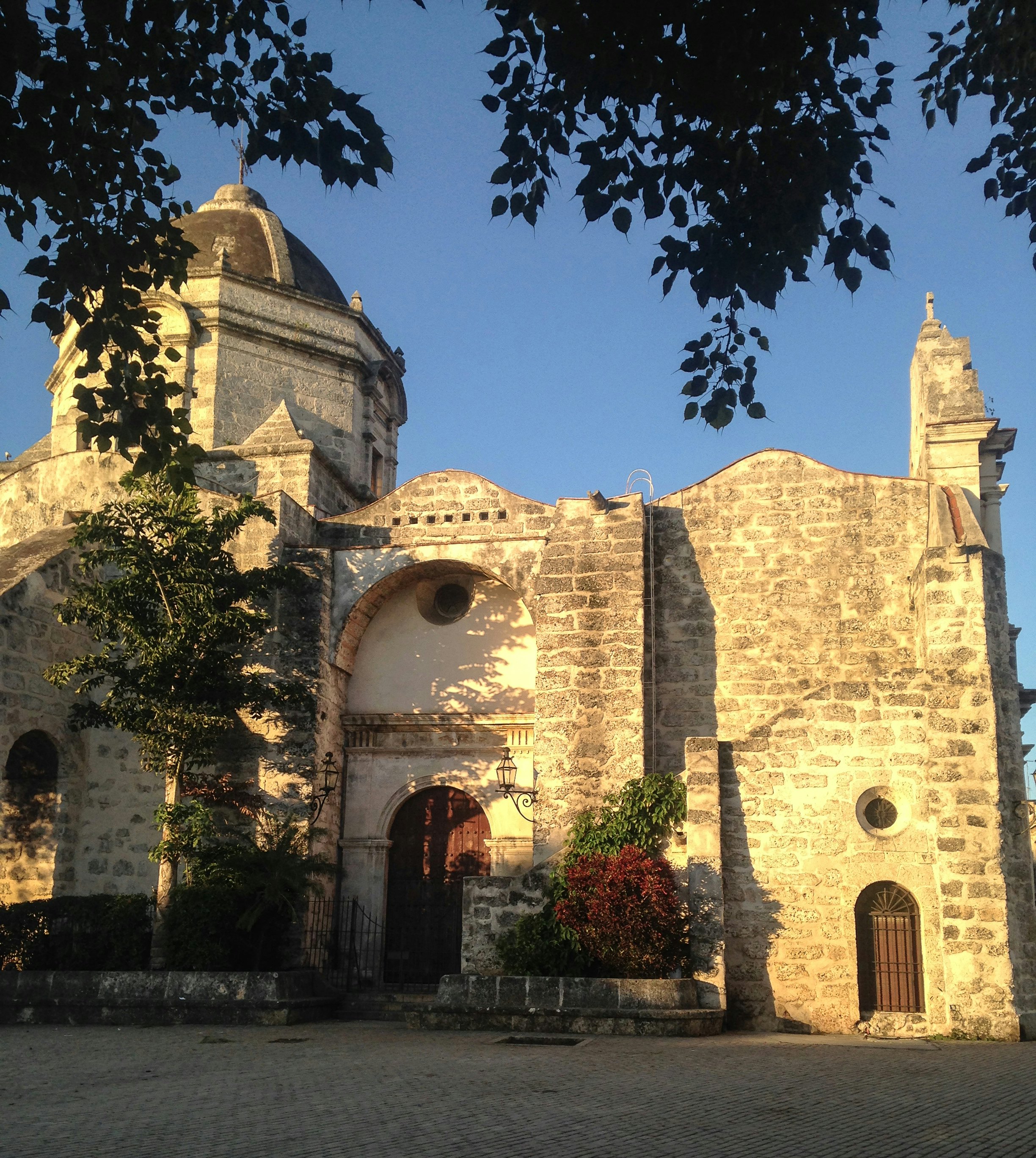 Image of Iglesia de San Francisco de Paula