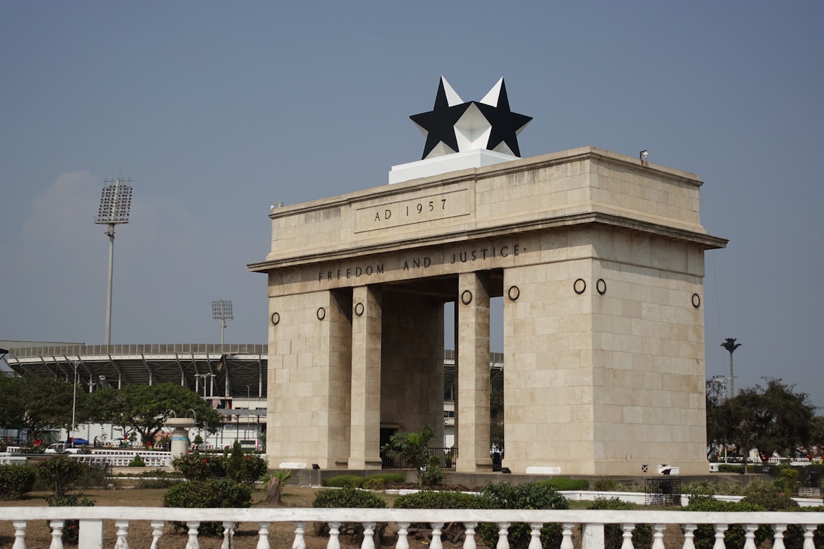 Independence Arch, Independence Square