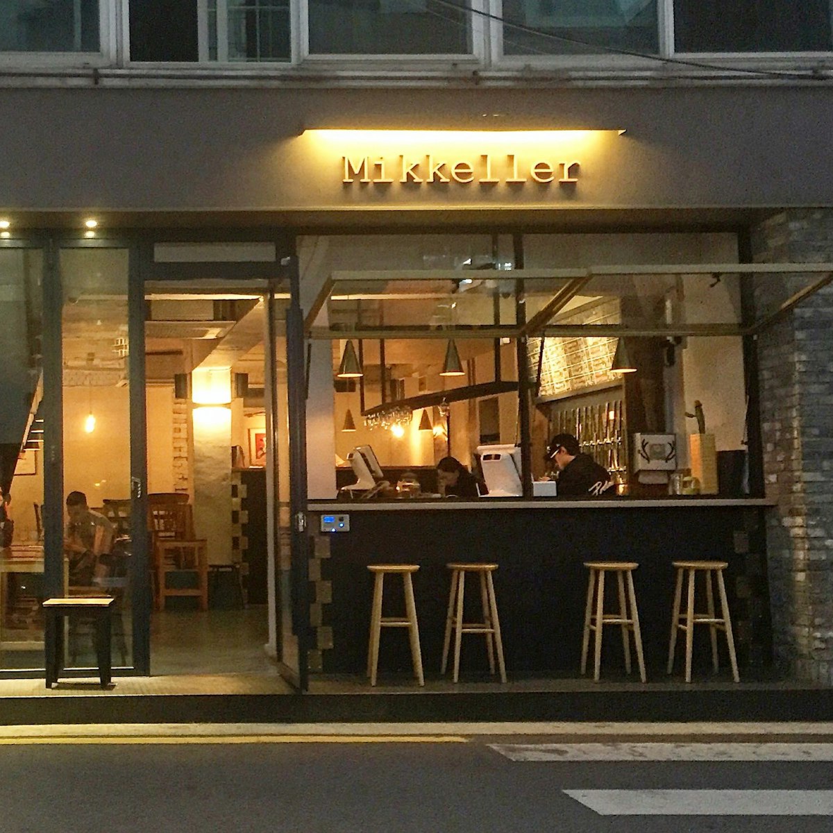 Mikkeller Bar, bar exterior