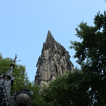 Nichlaskirche in Hamburg; Shutterstock ID 419993281; Your name (First / Last): Gemma Graham; GL account no.: 65050; Netsuite department name: Online Editorial; Full Product or Project name including edition: Hamburg & the North Destination Page