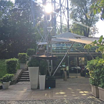 Entrance to the Torre Branca