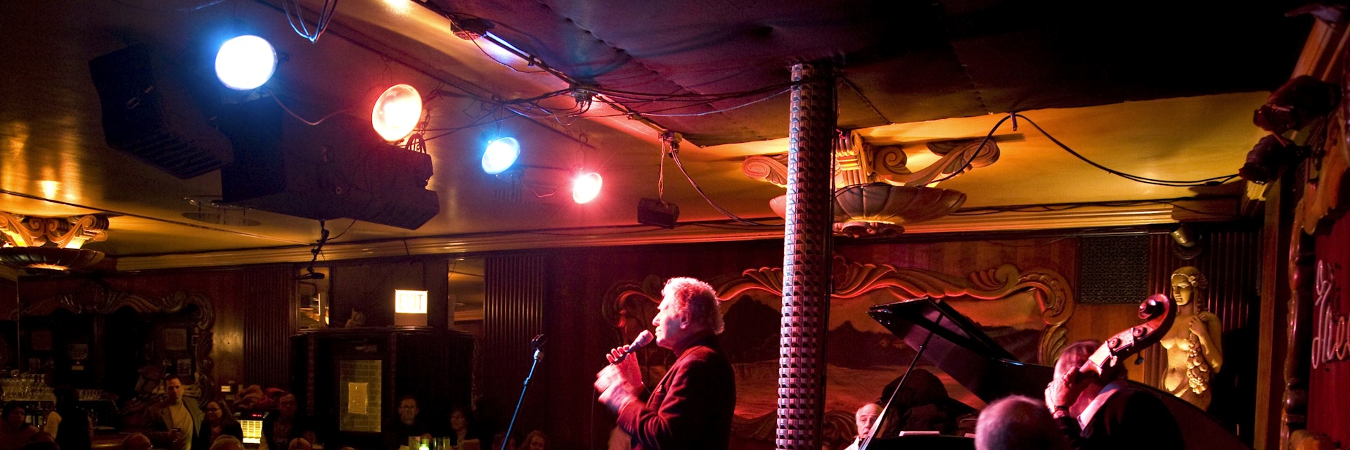Frank D'Rone (Chicago jazz legend) performing on stage at Green Mill Cocktail Lounge, Uptown.