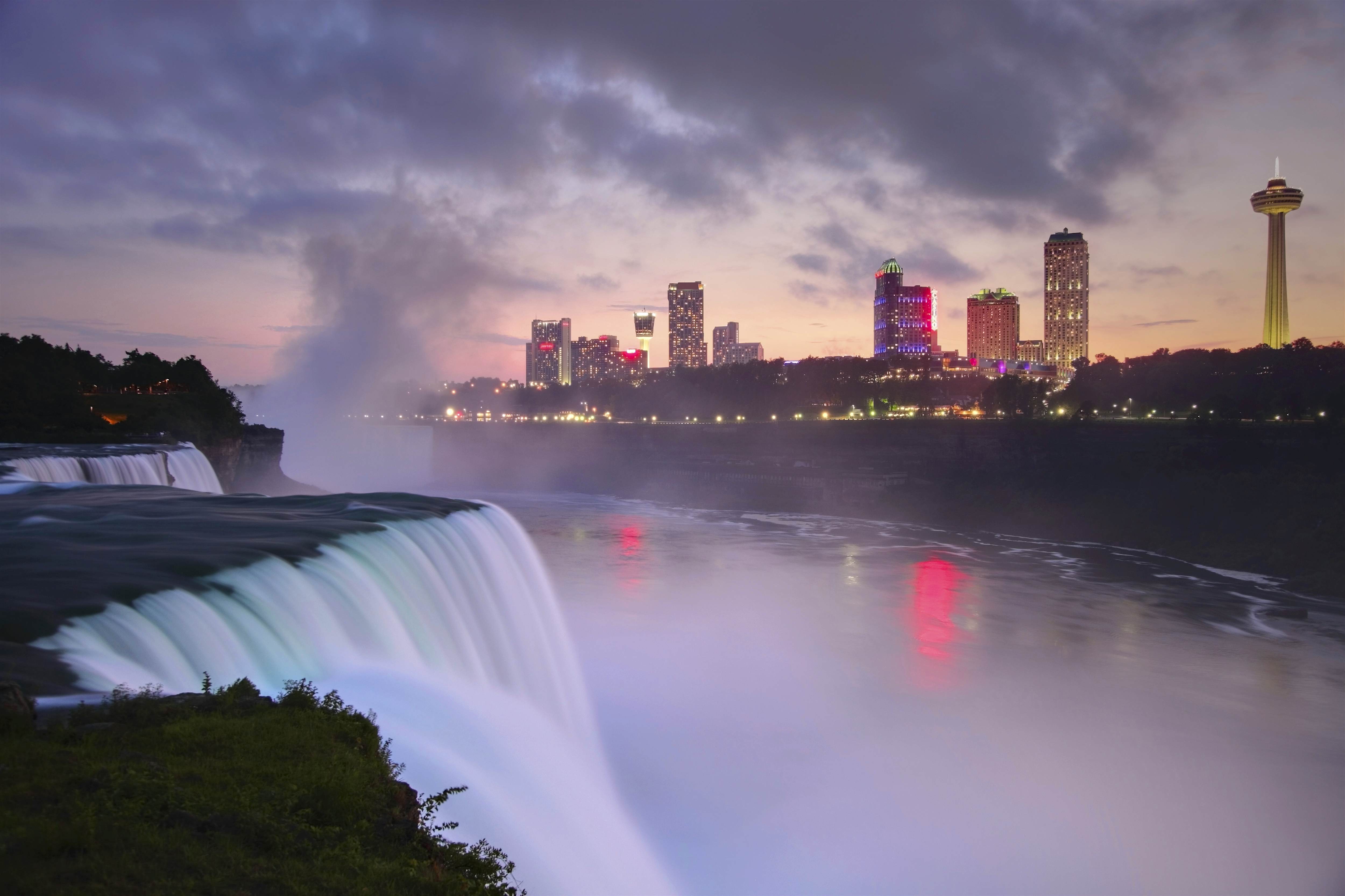Niagara Falls travel Ontario, Canada Lonely