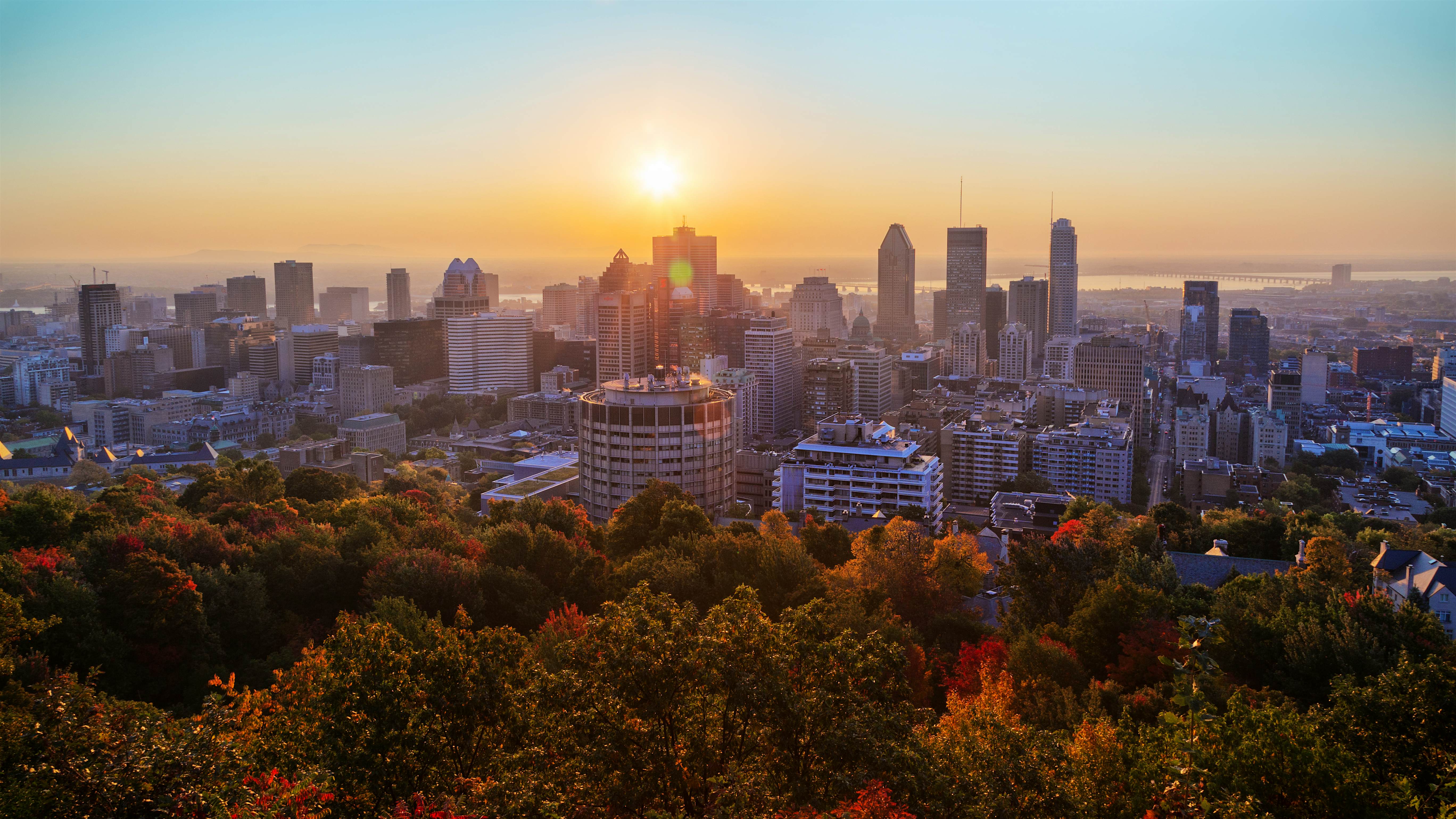 montreal canada tourism information