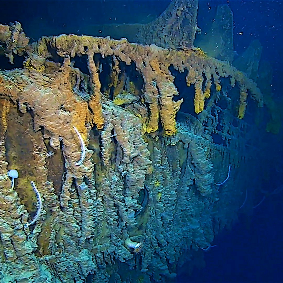 The wreck of the Titanic underwater.