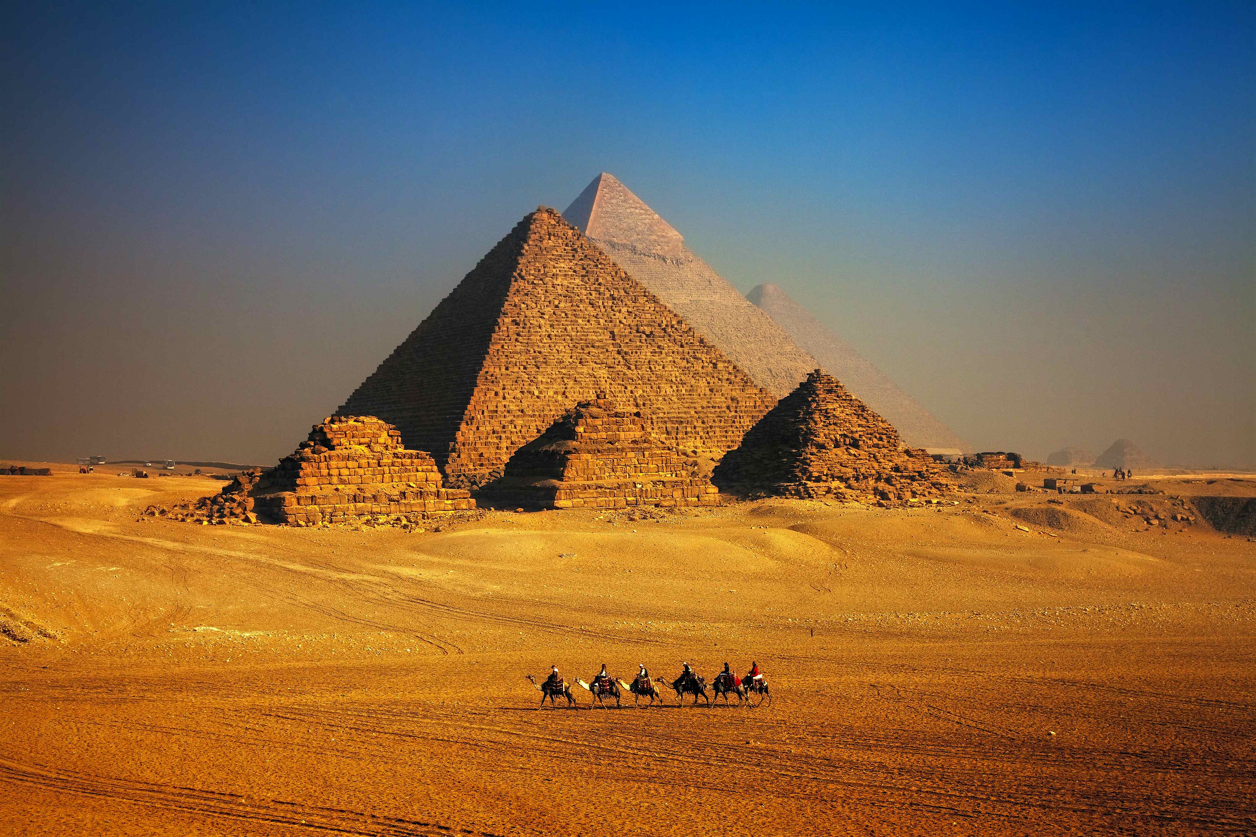 New Cafe At The Pyramids Of Giza To Open Soon As Part Of Revamp