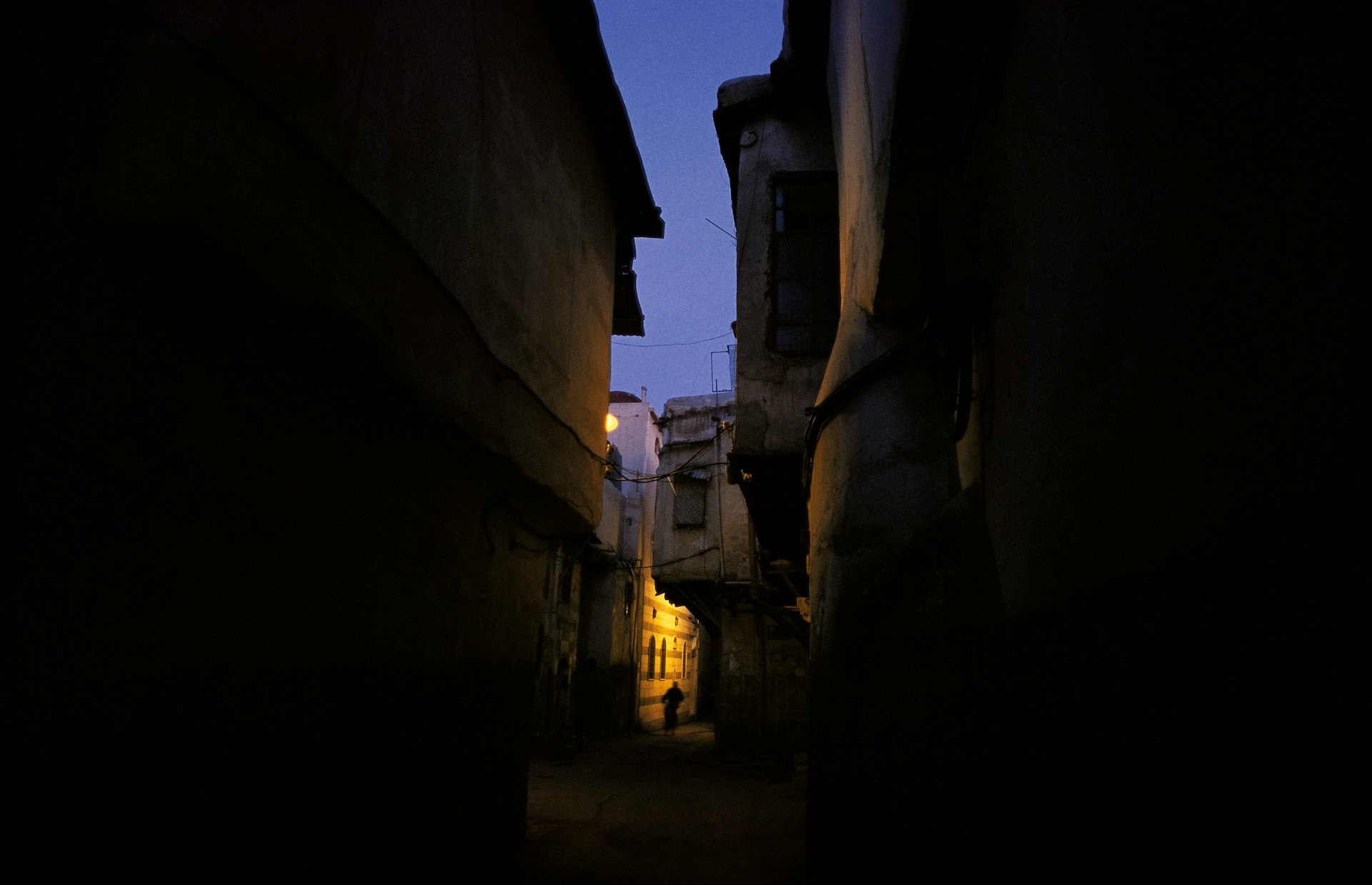 23-Old town at night-1.jpg