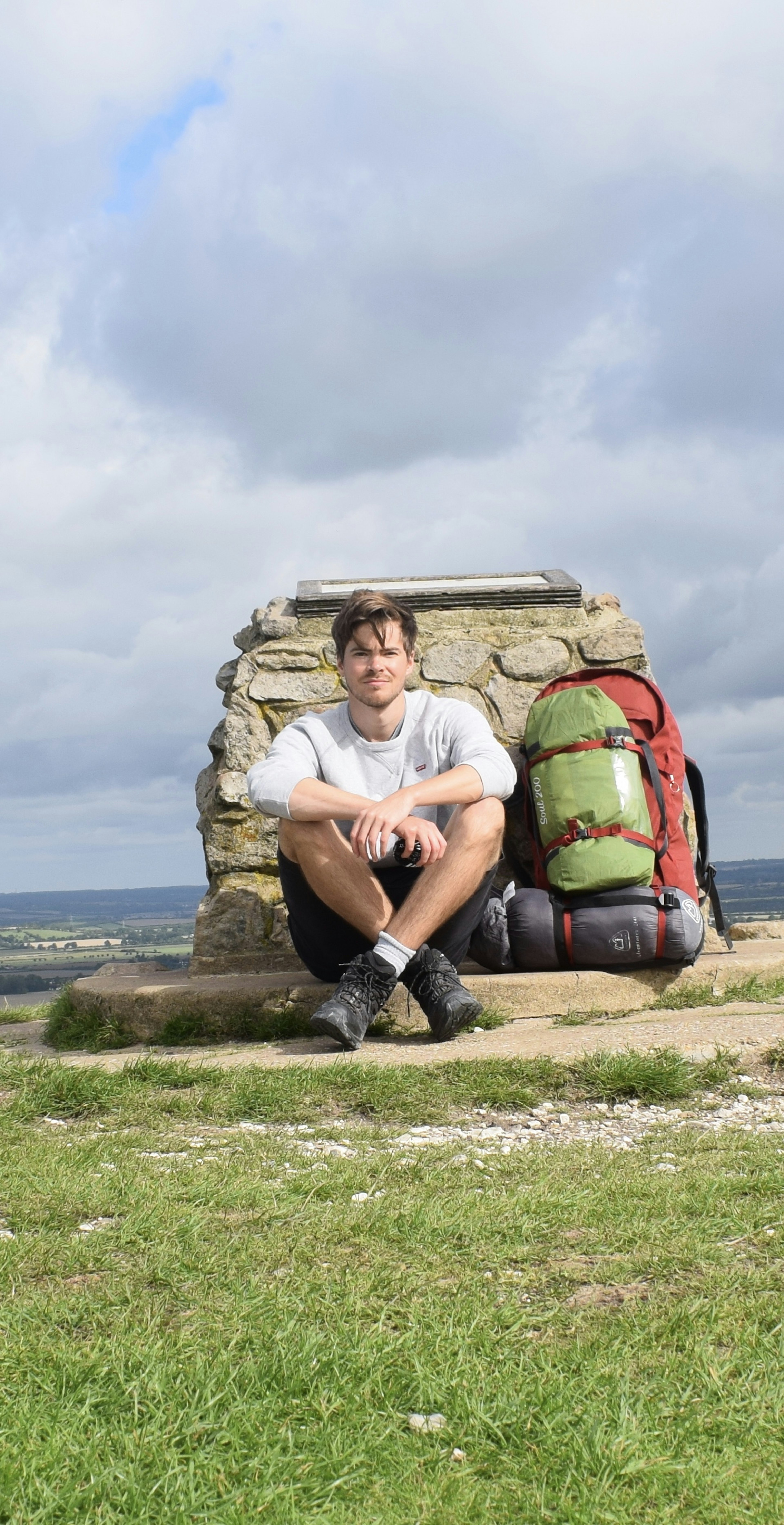 At the Ivinghoe Beacon trailhead at the end of the Ridgeway.jpg