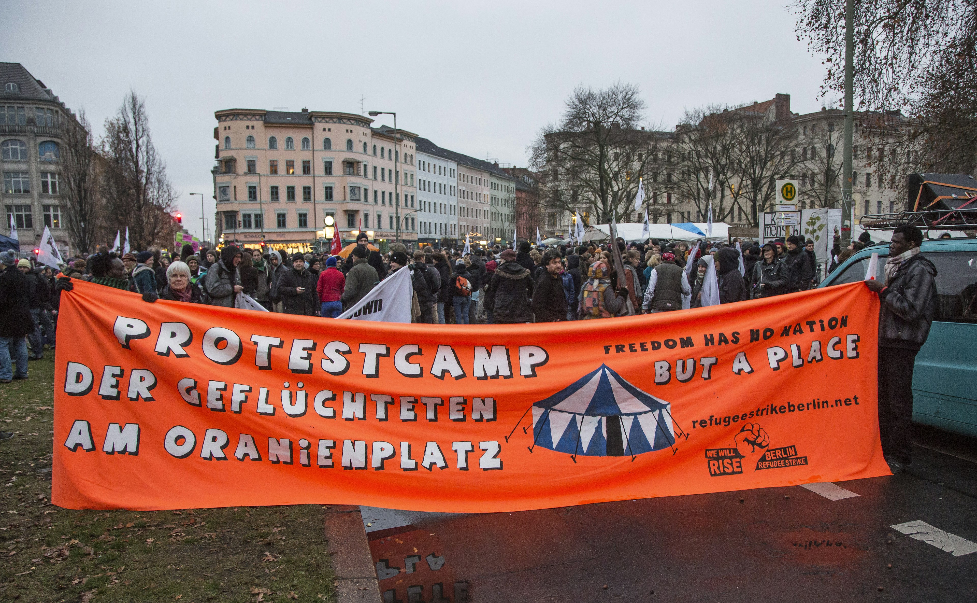 Demonstration der Fluechtlinge vom Fluechtlingscamp Oranienplatz