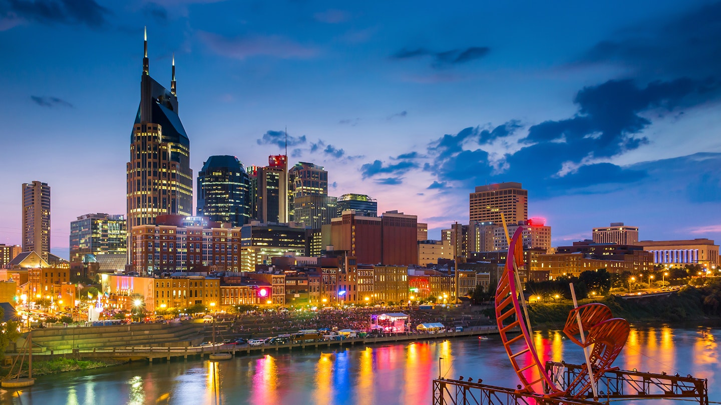 Nashville, Tennessee downtown skyline at twilight.