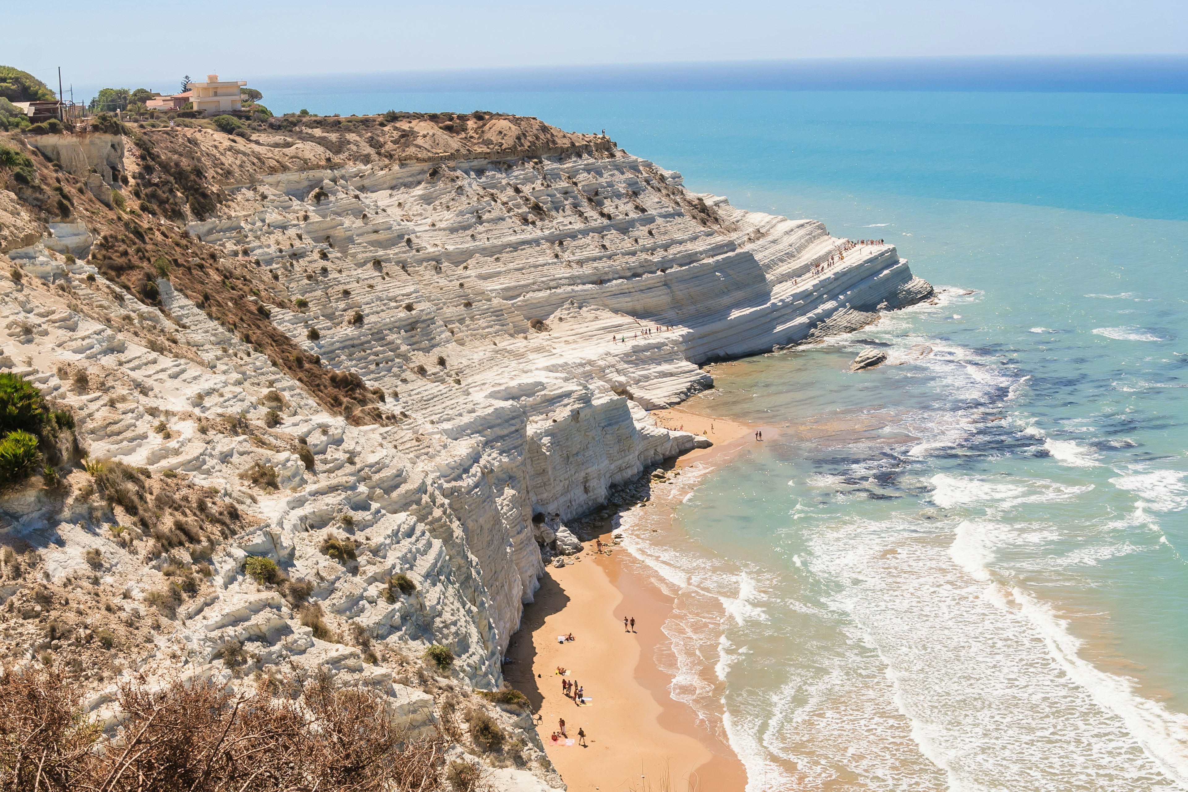 A landscape shot of the Scala dei Turchi beach