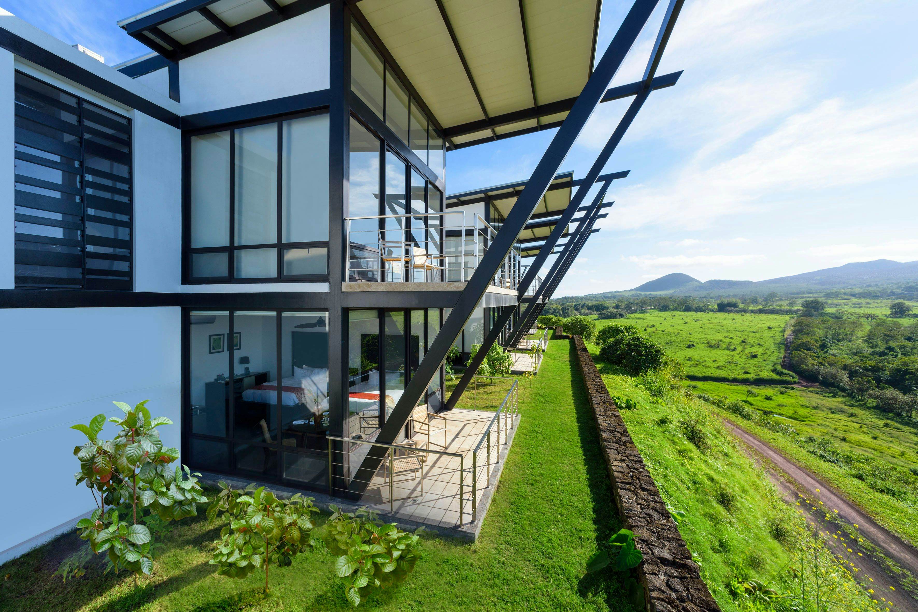 7 Stunning Eco-hotels For The Environmentally Conscious Traveler In ...