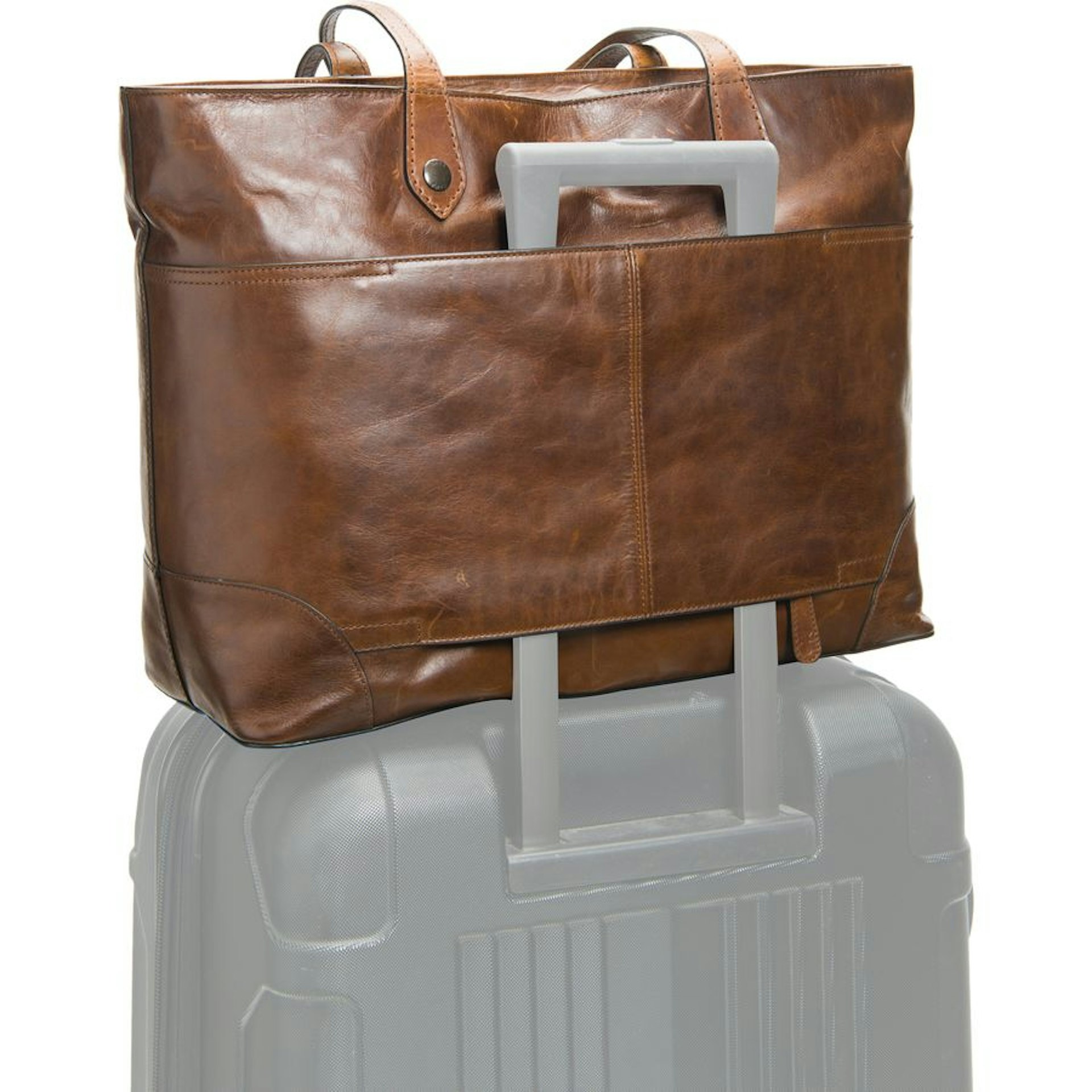 Frye's Melissa bag has plenty of details for travelers