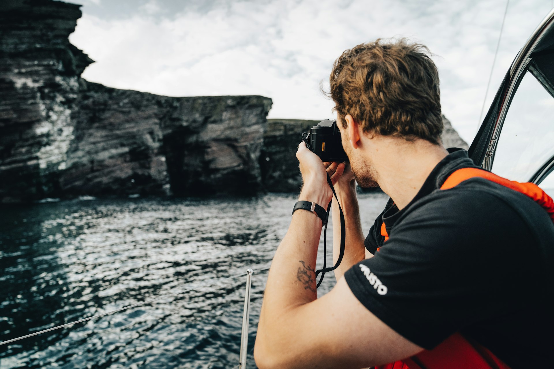 MUSTO-NORTH-SEA-CROSSING-PHOTOGRAPHER-TOM-NEISH-02626.JPG