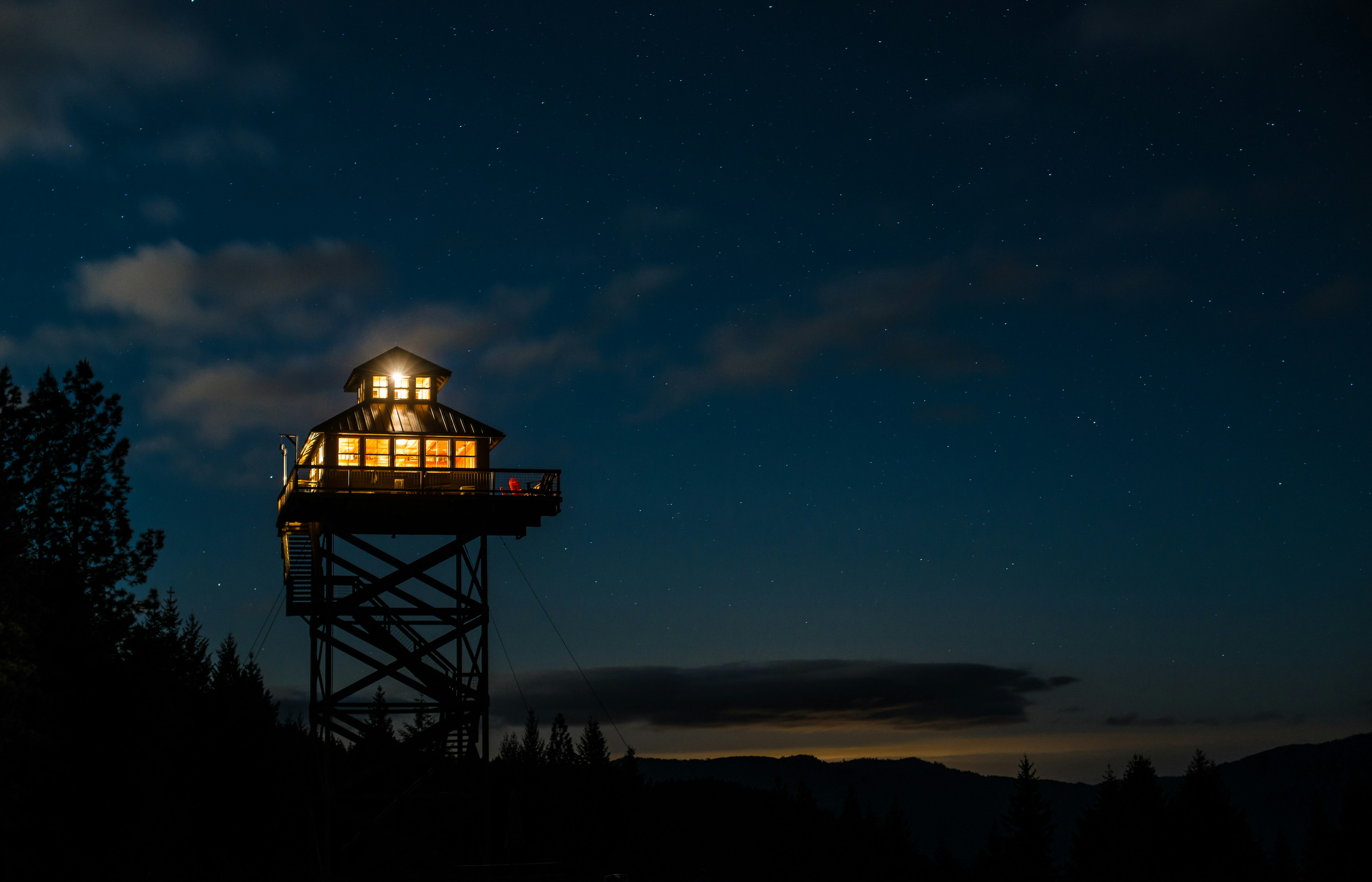 Nighttime view of the Summit Prairie fire lookout tower in Tiller, Oregon