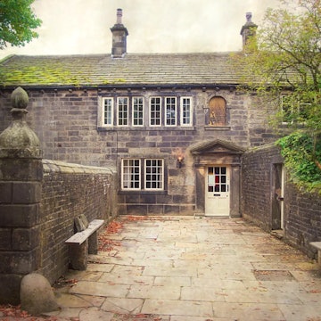 Wuthering Heights.png